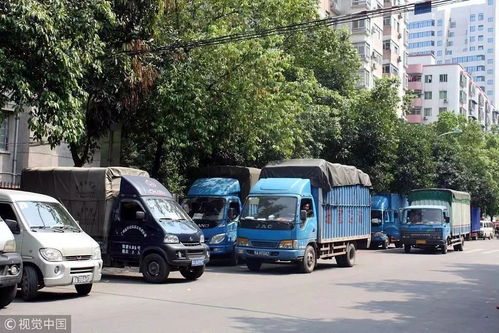 道路貨物運(yùn)輸 推動(dòng)經(jīng)濟(jì)發(fā)展的物流命脈